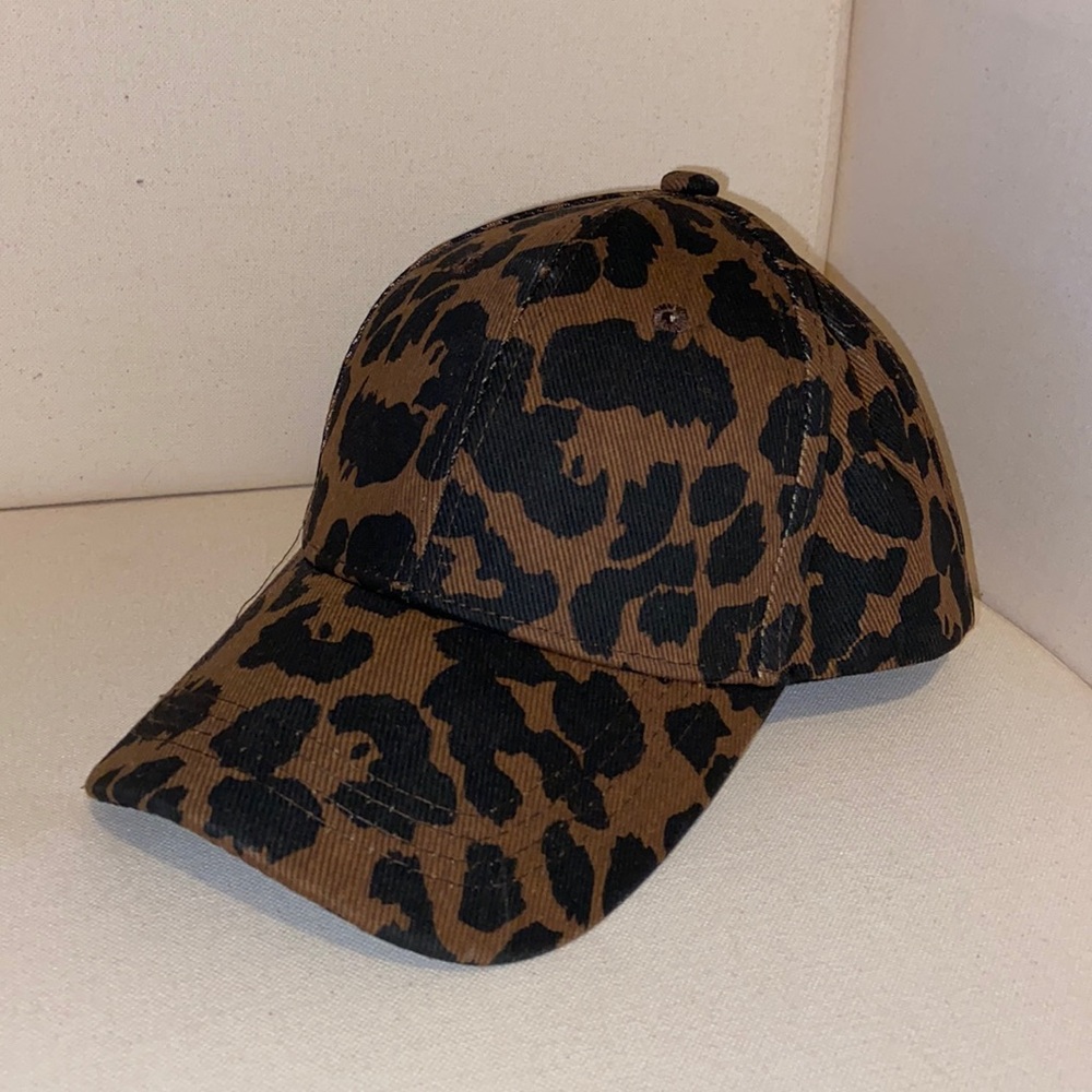 Leopard Hat